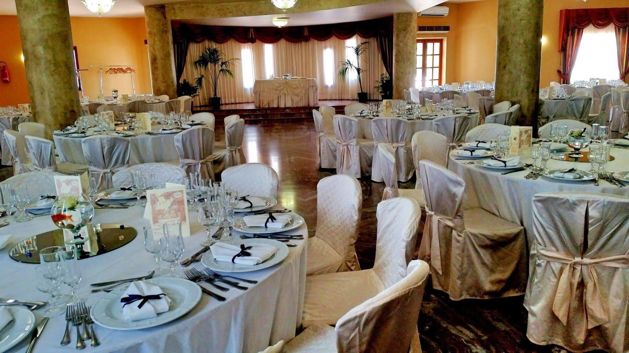 Hotel Akrabello Агридженто Экстерьер фото
